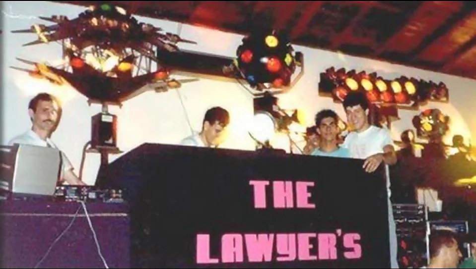 Miniteca The Lawyers — fotografía de archivo de La Revista de las Minitecas